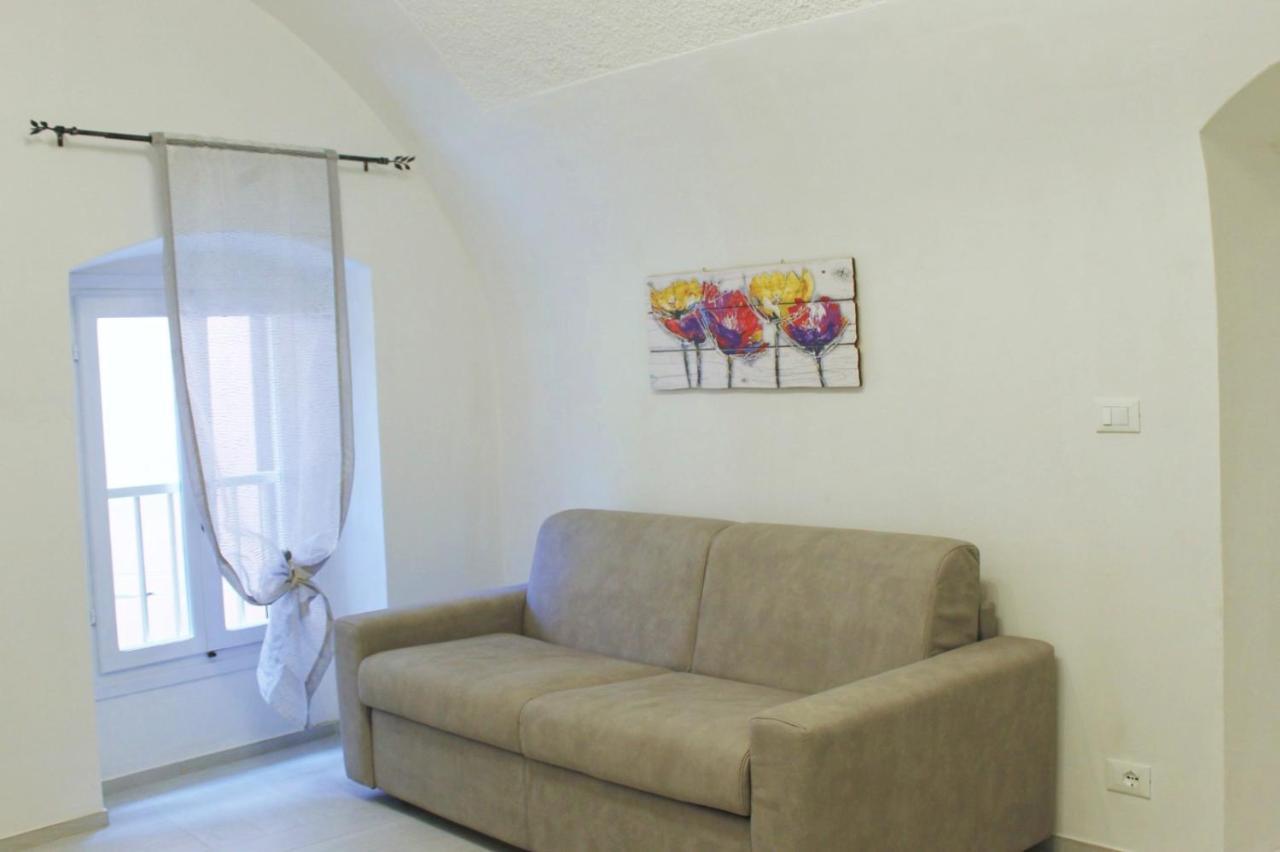 Апартаменты A Casa Di Fede Дольчеаккуа Экстерьер фото